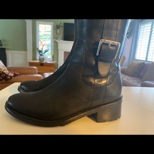 Cole Haan Like new beautiful 👢